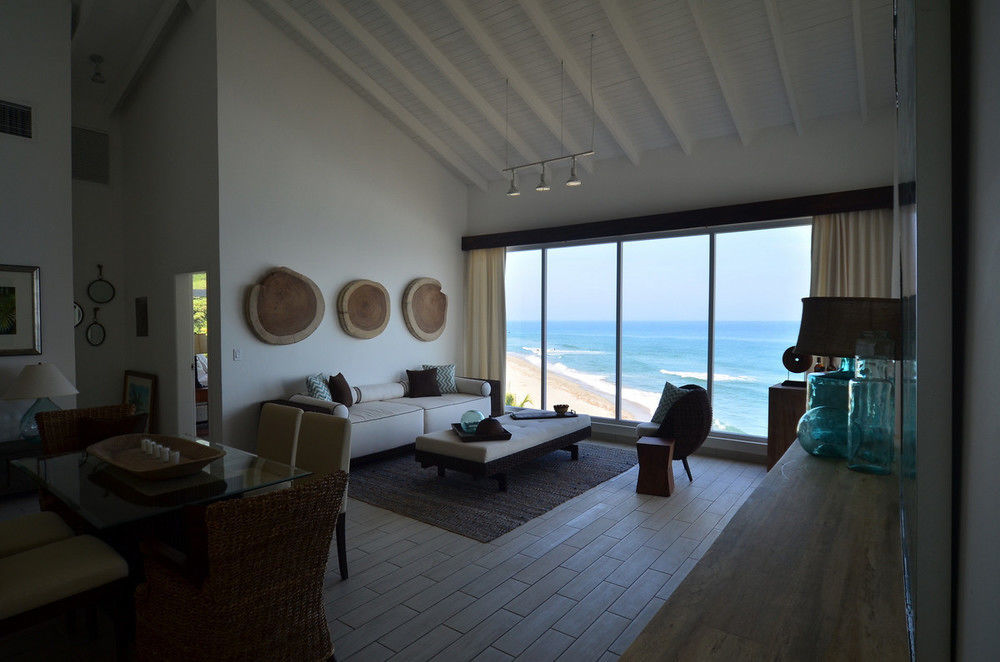 Playa Escondida Beach Club Tela Exterior photo